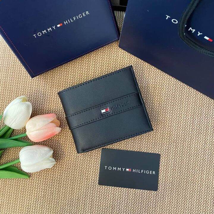 กระเป๋าสตางค์-แถบนูน-หนังแท้-กระเป๋าสตางค์ผู้ชาย-กระเป๋าเงิน-tommy-short-wallet-003