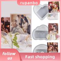 RUPANBO039392692 แม่พิมพ์ซิลิโคนสำหรับตกแต่ง แม่พิมพ์คลิปการ์ด รูปร่างดอกไม้สายรุ้งเมฆ ฐานรองฐาน การ์ดรองรับแม่พิมพ์ มินิมอล งานฝีมือดีไอวาย แม่พิมพ์สำหรับใส่นามบัตร ของตกแต่งบ้าน