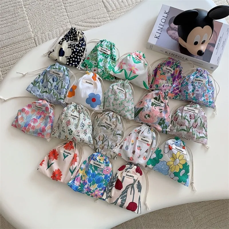 Kawaii Floral Travel Cosmetic Lipstick Coin Purse Storage Bag Women Cute  Makeup Handbags Wallet Organizer Pencil Cases Pouch Bag