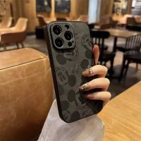 การ์ตูนหนัง PU เคสมิกกี้เมาส์ไอโฟนเคสป้องกันกล้องแบบเต็มสำหรับ iPhone 14 13 iPhone 7 Plus XS 8Plus 11 Xr