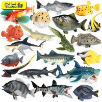 Action FiguresZZOOI New Ocean Sea Life Simulation Animal Model Diver Flounder Tuna Grouper Tropical Fish PVC Action Toy Figures Kids collection Toys Action Figures