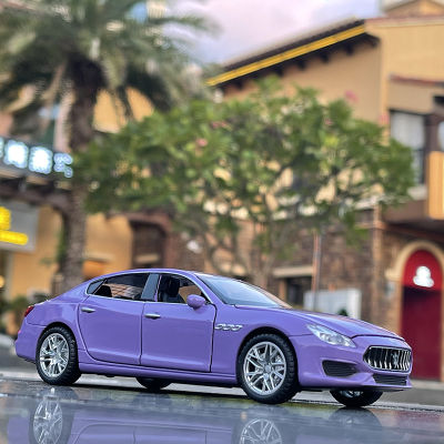 1:32 Maserati Quattroporte ของเล่นล้อแม็กรถยนต์ D Iecasts และของเล่นยานพาหนะรถรุ่นเสียงและแสงดึงกลับรถของเล่นสำหรับของขวัญเด็ก