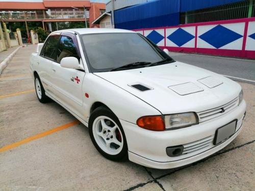 เสื้อไฟมุม-อีคาร์-e-car-ไฟหรี่มุม-ฝาส้ม-มิตซูบิชิ-แลนเซอร์-mitsubishi-lancer-1992-1996-จำนวน-1-คู่