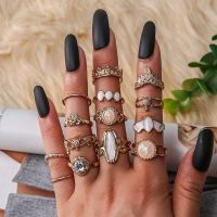 {BUSA Fashion Accessories} ชุดแหวนวินเทจสำหรับผู้หญิง Boho Moon Star Knuckle แหวนนิ้วมือหญิงโบฮีเมียนทองเงินเครื่องประดับสีเงิน