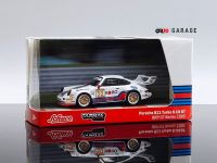 Porsche 911 Turbo S LM GT BRP GT Series 1995 NO.50 1:64 (TARMAC)