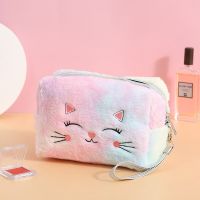 HOT★1 Pc Fur Cat Tas Kosmetik สำหรับผู้หญิงตุ๊กตาสาวแต่งหน้าความงามหญิงกระเป๋าเดินทางพกพากล่องเครื่องสําอางกระเป๋า