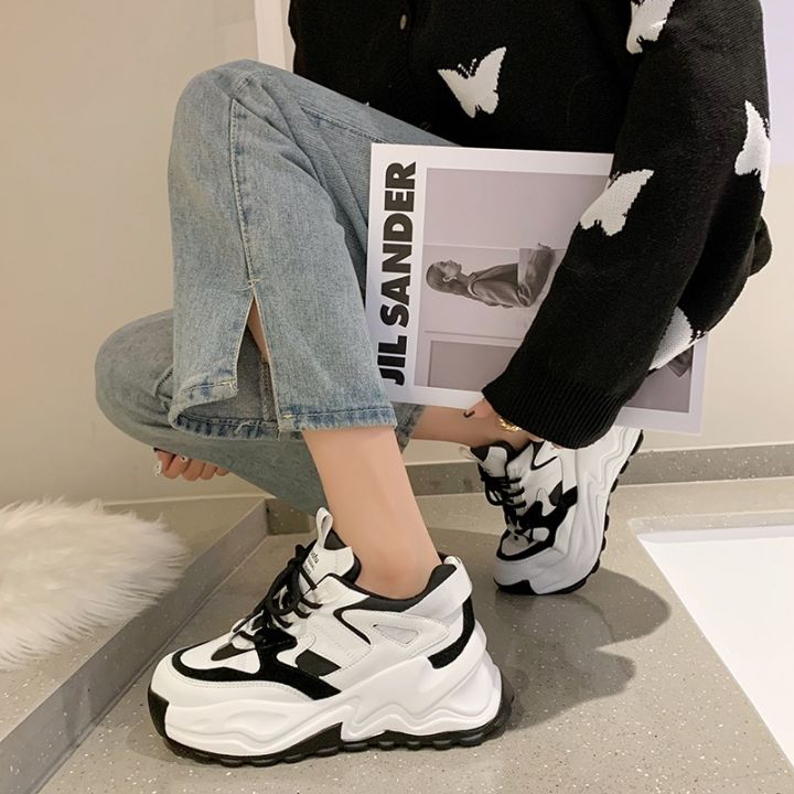 ร้านใหม่แนะนำ-sneaker-world-รองเท้าผ้าใบ-รองเท้าแฟชั่น-รองเท้าผ้าใบผู้หญิง-เสริมส้น-5-ซม