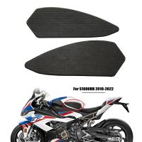 ▼ ทกัน S1000RR ปลอกปกป้องเข่าด้านข้างสติกเกอร์รูปลอกที่ยึดเข่าแก๊สสำหรับ BMW S 1000RR S1000 RR S 1000 RR 2019 2020 2021 2022มอเตอร์ไซค์