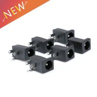 10Pcs PCB Mount 5.5 x 2.1 mm Female DC Power Jack Plug Socket Connector Black 2.1 socket Round the needle  Wires Leads Adapters