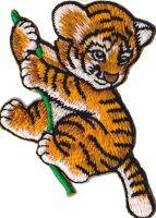 iron on patch Embroidery cute Tiger Baby 7x6.5cm ลูกเสือน่ารัก ตัวรีด เย็บติดผ้าประเทศไทย โลโก้ปัก มีกาวสำหรับรีด ตกแต่งเสื้อผ้า