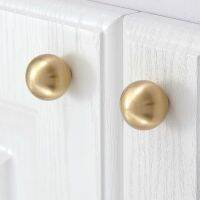 [HOT NNQJKYIYWHG 512] S/m/l Ball Shaped Cabinet Door Knob Handle Furniture Drawer Pulls Wardrobe Golden Furniture Handles Also Can Use As Wall Hooks