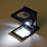 Double LED Lamp, Optical Glass, All-Metal Black Painting Magnifying Glass, Three-Fold Mirror Magnifying Glass