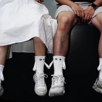 【hot sale】☄▨◕ D19 Magnetic Couple Holding Hand Socks Solid Color Funny Mid-Tube Socks Fashion Trend Unique All -