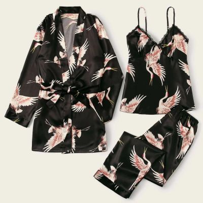 [Cos imitation] ชุดนอนผ้าไหมซาตินผู้หญิง Flamingo พิมพ์ Nightdress V คอเซ็กซี่ชุดชั้นใน Robes Loungewear ชุดนอนภายใต้สวม3ชิ้น Sale