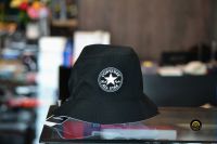 [Authorized Retailer] Converse REVERSIBLE BUCKET HAT หมวกสามารถใส่ได้สองด้าน สีดำและสีพีช