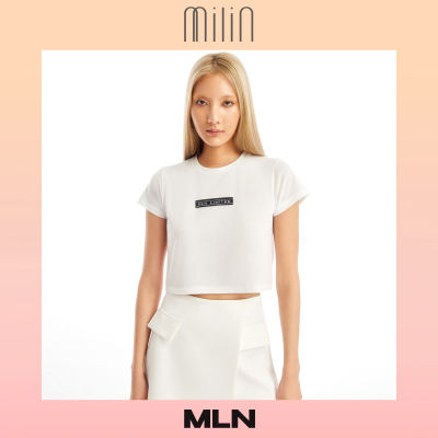 [MILIN] Relaxed fit with embroidered label short sleeves Crop T-Shirt เสื้อยืดแขนสั้นคอกลมทรงครอปปักแถบผ้า/ Morale Top
