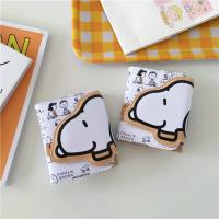 กระเป๋าสตางค์ใบสั้น หนัง PU ลายการ์ตูน Snoopy น่ารัก สามารถพับได้ ใส่เหรียญได้ สําหรับนักเรียนหญิง