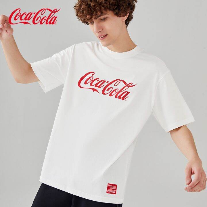 พร้อมส่ง-coca-cola-เสื้อโคคาโคลา-เสื้อผ้าแฟชั่น-เสื้อยืดสตรีท-เสื้อสกรีนลายโลโก้แบรนด์ดัง-แขนสั้นคอกลม-ใส่ได้ทั้งชายหญิงs-5xl