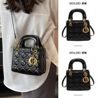 Summer summer high-end niche Messenger bag women 2023 new black rhombic single shoulder bag portable Diana bag 【QYUE】