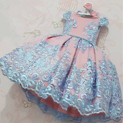 〖jeansame dress〗เย็บปักถักร้อยงานแต่งงานตอนเย็นเด็ก Dollforbirthday PartyFlowerGown