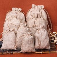 5pcs 9x12cm Vintage Drawstring Jute Burlap Gift Bags for Christmas Halloween Wedding Birthday Party Candy Box Gift Wrapping Gift Wrapping  Bags