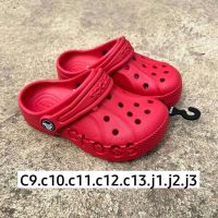 รองเท้าครอส สำหรับ เด็กผู้ชายและเด็กผู้หญิง Cros Kids รุ่น Unisex Classic สูง 2cm รัดส้น (สีมาใหม่ล่าสุด)