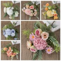 Unique Wedding Ideas Romantic Atmosphere Floral Arrangements Wedding Flowers Wedding Centerpieces