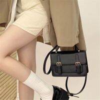 【Hot Sale】 womens 2023 spring and summer new messenger bag jk college style crowd high-end sense foreign simple one-shoulder