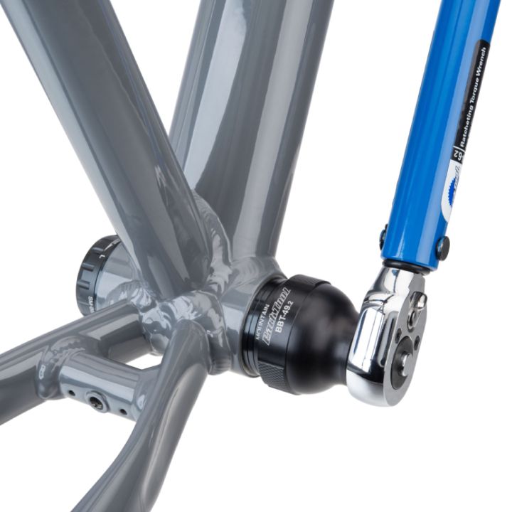 park-tool-bbt-49-2-เครื่องมือถอดใส่กะโหลก-ที่มี-16-ฟัน-เครื่องมือซ่อมจักรยาน-bottom-bracket-tool-ใช้กับกระโหลก-shimano-xtr-bb93-dura-ace-bb9000-token-จาก-usa