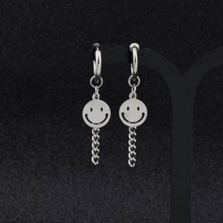 men-korean-fashion-earrings