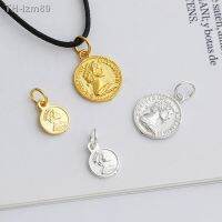 ? ของขวัญ DIY ของขวัญเครื่องประดับ S925 pure silver plating gold queens head round coin card pendant DIY jewelry British queen drop