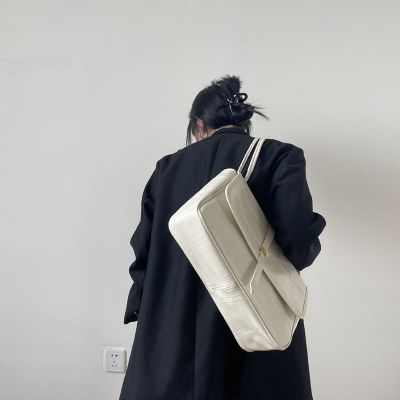 [COD] crocodile college student tote bag female large-capacity 2021 new commuter shoulder Messenger summer