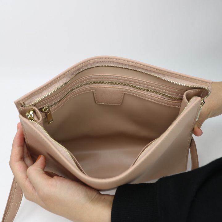 customized-microfiber-saffiano-leather-clutch-bag-square-shoulder-bag-fashion-women-crossbody-bag-purse-with-detachable-strap