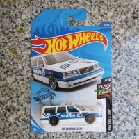 Hotwheels Volvo 850 Estate สีขาว