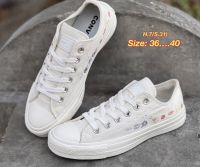 มาใหม่ Converse Chuck Taylor All-Starลายดอก ใส่ยังไงให้ดูโปรสินค้าพร้อมส่ง รุ่นคลาสสิค เหมาะสำหรับผู้หญิง Sale50% อุปกรณ์ในกล่องครบเซทแถม