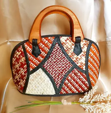 Native bags with a modern spin - SUNSTAR