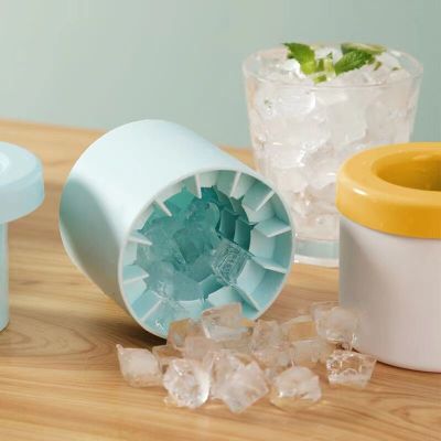 Silicone Ice Mold Quickly Freeze Silicone Ice Maker Coke Beer Whiskey Cocktail Ices Cubes Maker Kitchen Accessories Cube Tools Ice Maker Ice Cream Mou