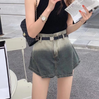 กางเกงขาสั้น Niche high waist gradient denim shorts womens summer wide-leg A-line skirt pants