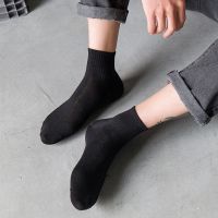 夏季纯棉中筒袜长袜纯色运动袜Summer pure cotton medium socks stockings solid color sports socks