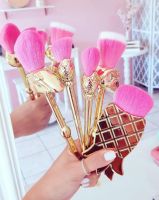 เซ็ตแปรงแต่งหน้า TARTE LETS FLAMINGLE BRUSH SET ทาร์ต ฟลามิ้งโก้ ขนสังเคราะห์นุ่มๆ ไม่บาดผิว แปรงปัดแก้ม ของแท้