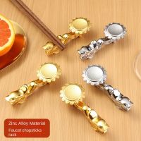 Chopsticks Holder Chopsticks Rest Stand Craft Table Decoration Metal Spoon Stand Rack Dragon Shape Chopsticks Rack