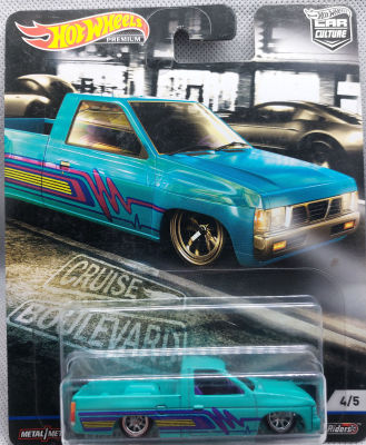 Hot Wheels CUSTOM 93 NISSAN HARDBODY (D21)