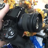 Máy ảnh Panasonic Lumix G7 quay phim 4k màn hình lật