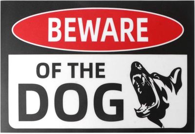 ระวังป้ายความปลอดภัยเตือนป้ายเตือนระวังสุนัขดำและสติกเกอร์สีแดงสำหรับประตูรั้ว