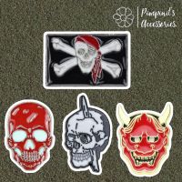 ʕ •ᴥ•ʔ ✿ พร้อมส่ง : เข็มกลัดเซ็ทหัวกระโหลกและหัวปีศาจ | Skull &amp; Devil Head Enamel Brooch Pin Set.