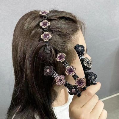 【CC】 2023 Rhinestones Braided Hair hairclip with 3 Flowers Span With Crystalllume Hairpin Accessories