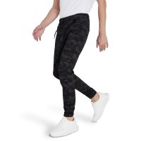 DAVIE JONES กางเกงจ็อกเกอร์ เอวยางยืด ขาจั๊ม ลายพราง Camo Drawstring Joggers in black GP0021BK