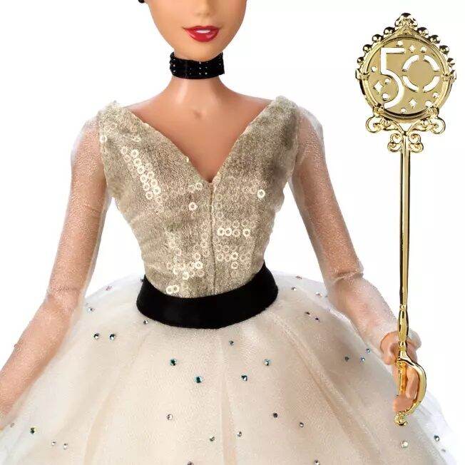 ตุ๊กตาซินเดอเรลล่าลิมิเต็ด-รุ่น-50-ปี-cinderella-limited-edition-doll-walt-disney-world-50th-anniversary-17-ราคา-7-990-บาท