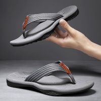 2023 High Quality Brand Fashion Men Flip Flops Summer Beach Flip Flops Men Casual Breathable Thicken Beach Men Slippers Outdoor