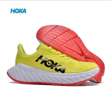 Hoka one one store carbon x harga